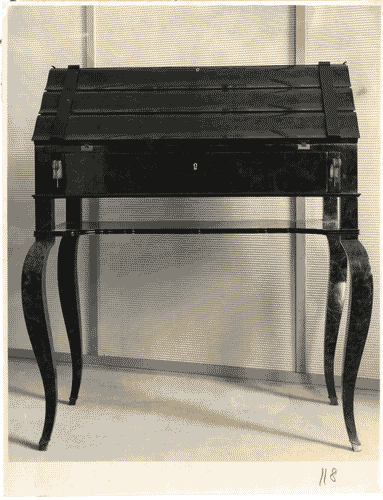 Image for III Biennale - Sala de Il Labirinto, particolari di arredamento - Scrivania di Emilio Lancia