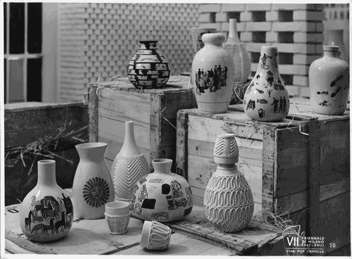 Image for VII Triennale - Mostra della ceramica - Vasi in ceramica di Enrico Ciuti