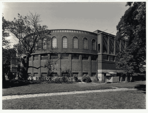 Image for Palazzo dell'Arte - Facciata della curva dopo i lavori di risanamento