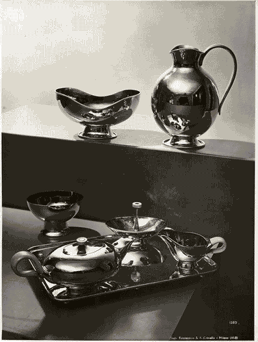 Image for V Triennale - Arti decorative e industriali - Mostre estere - Austria - Oggetti d'argento di Wolko Gartenberg