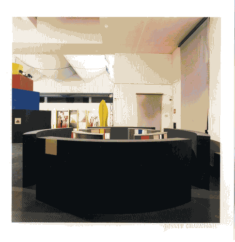 Image for Tra moda e design, linea infinita