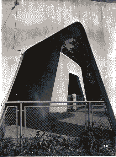 Image for IX Triennale - Mostra internazionale dell'architettura in movimento - Seggiovia del Parco Sempione - Stazione di partenza