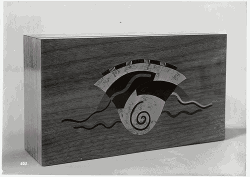 Image for V Triennale - Arti decorative e industriali - Sala dell'E.N.A.P.I. - Mobili e oggetti di legno - Scatola di legno intarsiato