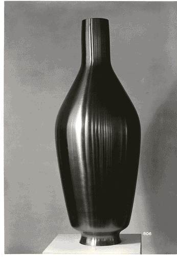 Image for VII Triennale - Mostra dell'E.N.A.P.I. - Metalli vari - Vaso di metallo