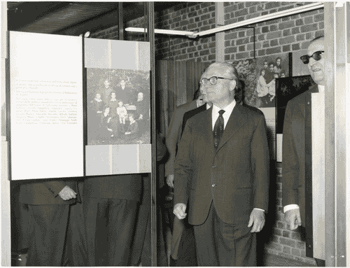 Image for XII Triennale - Visita del Presidente della Repubblica Giovanni Gronchi - Ivan Matteo Lombardo