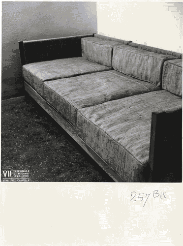 Image for Alloggio tipo di casa popolare nella mostra dei criteri della casa d'oggi