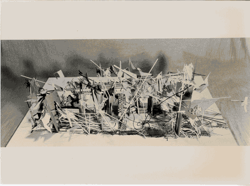 Image for Il progetto domestico - Modello in scala di Soglie e passaggi di Daniel Libeskind