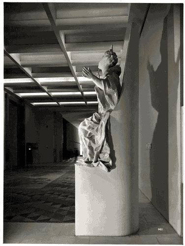 Image for VII Triennale - Palazzo dell'Arte - Vestibolo - Statua di Fausto Melotti
