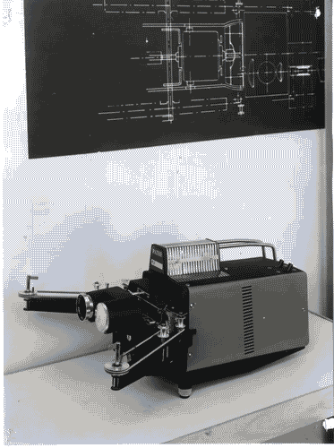 Image for XI Triennale - Mostra internazionale dell'Industrial Design - Vano dedicato a Jacque Vienot - Proiettore "Pathè"