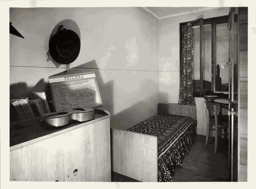 Image for VIII Triennale - Sezioni estere - Belgio - Seconda parte. Alloggio tipo - Camera per ragazzo