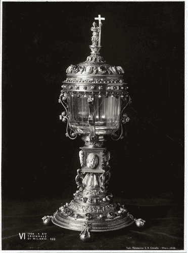 Image for VI Triennale - Mostra dell'antica oreficeria italiana - Vetrina XV. Oreficerie sacre del Louvre e croce di Domaso - Ciborio di cristallo di rocca