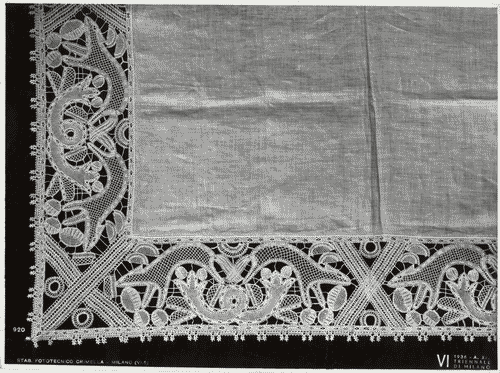 Image for VI Triennale - Sezione dell'E.N.A.P.I. - Merletti e ricami - Particolare di tovaglietta con merletto al tombolo