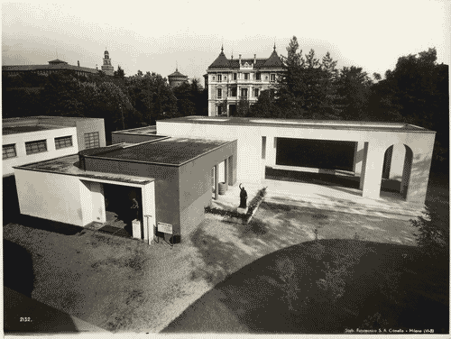 Image for V Triennale - Mostra dell'abitazione - Casa sul golfo di Marcello Canino, Giovanni Battista Ceas, Ferdinando Chiaramonte, Alberto Sanarica