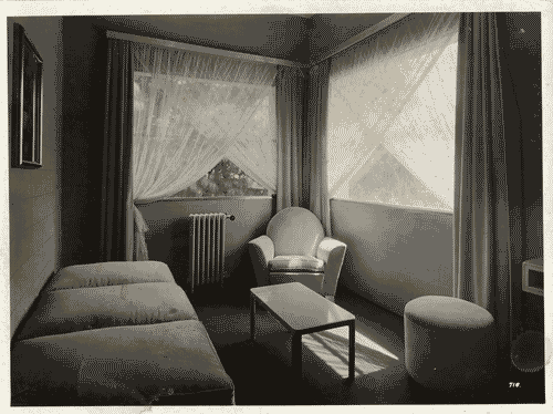 Image for V Triennale - Mostra dell'abitazione - Casa appenninica di Melchiorre Bega, Alberto Legnani e Giorgio Ramponi - Salottino