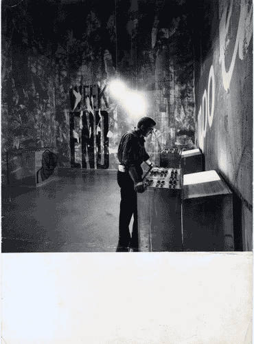 Image for XIII Triennale - Sezione introduttiva a carattere internazionale - Camera di decompressione: il tempo vuoto