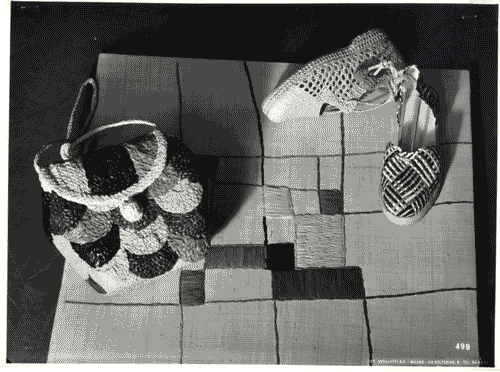 Image for IX Triennale - Paglia, giunco, vimini - Borse e scarpe in rafia - Stuoia a riquadri