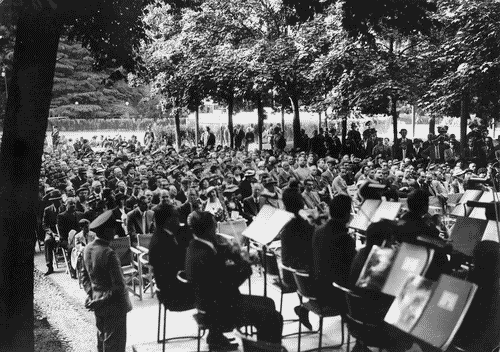 Image for VI Triennale - Manifestazioni e concerti nel parco Sempione