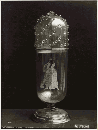 Image for VI Triennale - Sezione dell'E.N.A.P.I. - Vetri, specchi, conterie - Vaso di vetro inciso