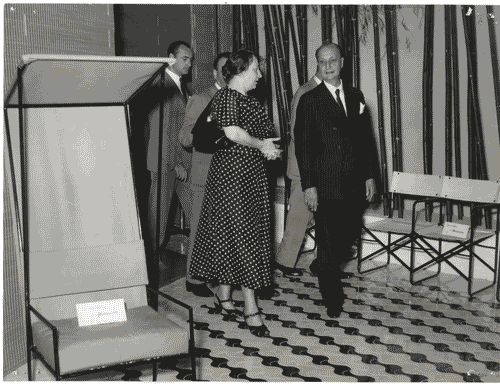 Image for X Triennale - Visita del Ministro dell'industria e del commercio on. Bruno Villabruna - Fernanda Wittgens