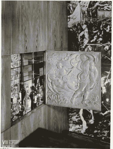 Image for Angolo bar nella sala dell'intaglio in legno della galleria dell'arredamento