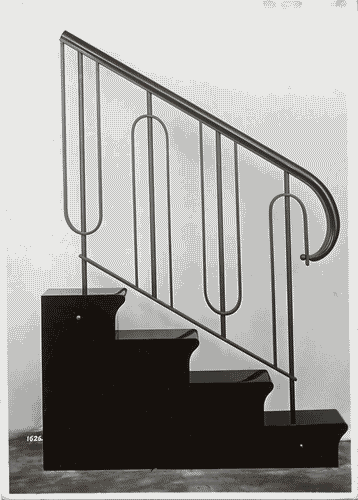 Image for V Triennale - Arti decorative e industriali - Sala dell'E.N.A.P.I. - Oggetti di metallo - Corrimano per scala in ferro battuto