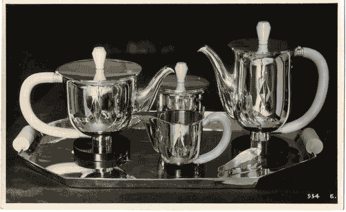 Image for IV Triennale - Galleria dei metalli - Oggetti in argento di Mario Cereghini