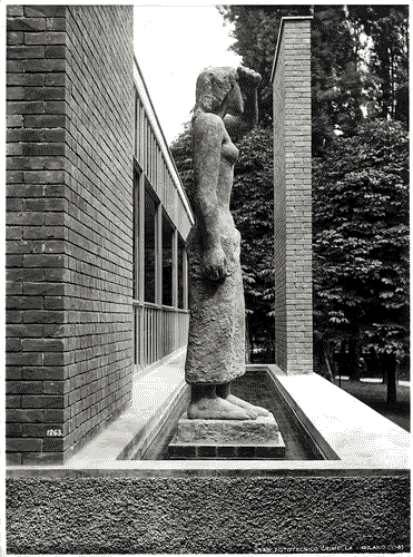 Image for V Triennale - Mostre nel parco - Padiglione della stampa - Statua decorativa di Jenny Wiegmann