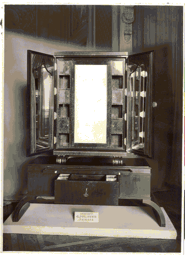 Image for III Biennale - Mostra delle oreficerie - Mobile da toeletta di Gustavo Pulitzer-Finali