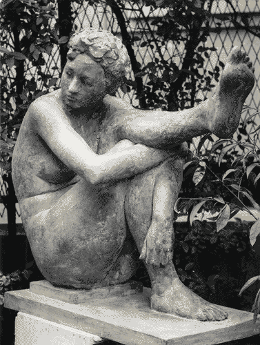 Image for IX Triennale - Scenografia cinematografica e teatrale - Parte II. Scenografia teatrale - Scultura "Pomona" - Irma Russo