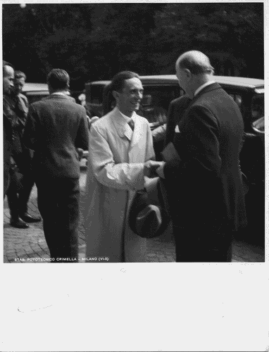 Image for V Triennale - Visita di Joseph Paul Goebbels - Franceschini