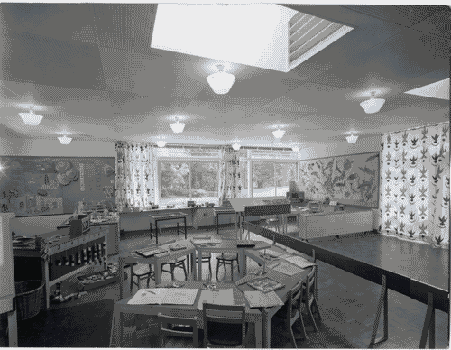 Image for XII Triennale - Sezione della Gran Bretagna - Scuola elementare - Aula