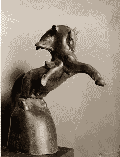 Image for II Biennale - Sezione romana - "Sala della terra" di Duilio Cambellotti - Scultura "l'avo" di Duilio Cambellotti