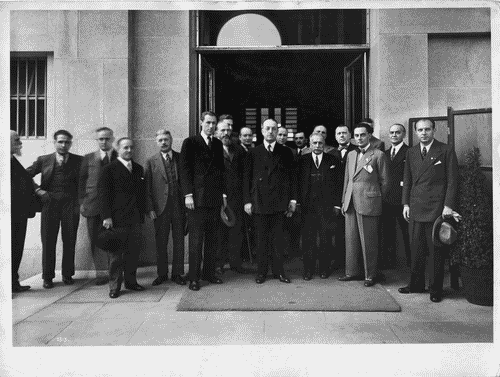 Image for V Triennale - Visita della delegazione francese - Giulio Barella - Gio Ponti