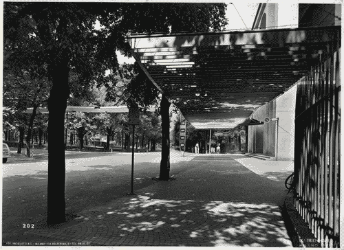 Image for IX Triennale - Sistemazione del piazzale di fronte al Palazzo dell'Arte - Viale Alemagna - Pensilina frangisole - Giorgio Grando - Gianfranco Patrini