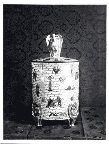 Image for III Biennale - Sala della Società Ceramica Richard Ginori - Cista in porcellana "Conversazione classica" di Gio Ponti