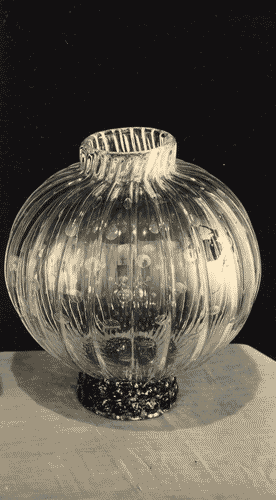 Image for V Triennale - Arti decorative e industriali - Cristalli-metalli-illuminazione - Vaso di cristallo