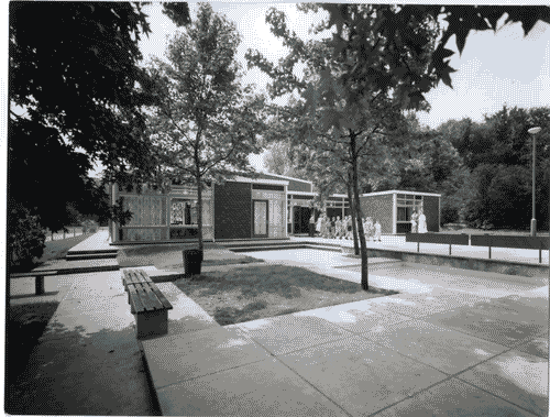 Image for XII Triennale - Sezione della Gran Bretagna - Scuola elementare