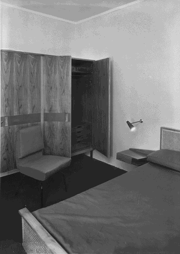 Image for X Triennale - Mostra della casa - Alloggio Borsalino n. 3 - Camera da letto matrimoniale - Ignazio Gardella - Giovanni Albricci - Ernesto Bianchi -Carlo Paccagnini