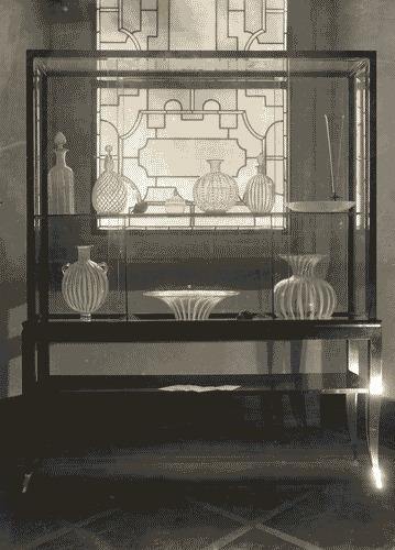 Image for Vetrina con vetri Venini di Napoleone Martinuzzi