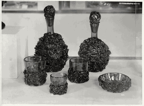 Image for V Triennale - Arti decorative e industriali - Cristalli-metalli-illuminazione - Servizio di cristallo di Taddei