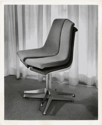 Image for XII Triennale - Sezione degli Stati Uniti d'America - Casa americana - Sedie