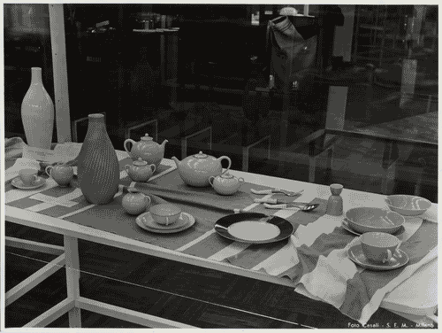 Image for VIII Triennale - Oggetti per la casa - Oggetti in ceramica - Tovagliette in tessuto