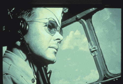 Image for Tra moda e design, linea infinita - Occhiali Ray-Ban