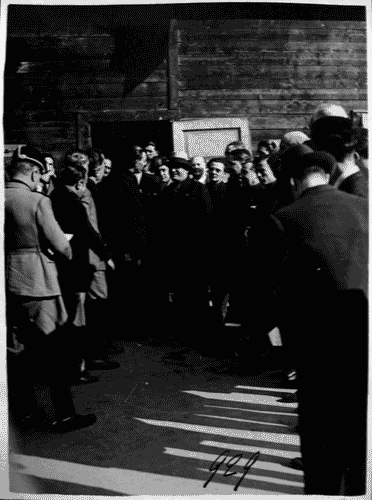 Image for Visita di Mussolini ai lavori della costruzione del Palazzo dell'Arte