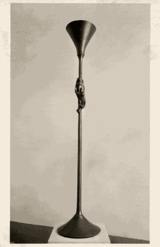 Image for V Triennale - Arti decorative e industriali - Sala dell'E.N.A.P.I. - Oggetti di metallo - Lumiera in ferro battuto di Alberto Gerardi