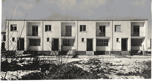 Image for IX Triennale - Quartiere sperimentale della Triennale di Milano (QT8) - Case a schiera a 6 letti di Ciro Cicconelli e Maurizio Sacripanti