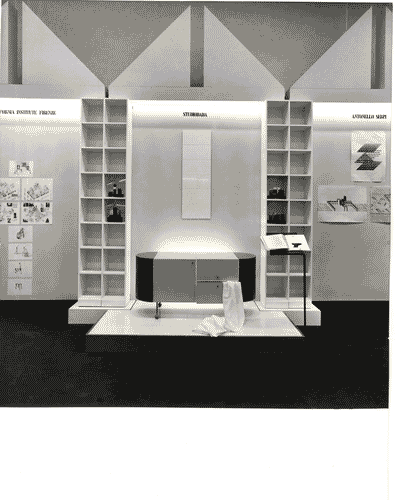 Image for XVI Triennale - Terzo ciclo - La sistemazione del design - L'interno dopo la forma dell'utile (concorso) - Pannello di Studiodada