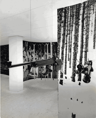 Image for XIII Triennale - Sezione della Finlandia - Primo spazio: la caccia - Anttie Vuokko Nurmesniemi - Fucili da caccia
