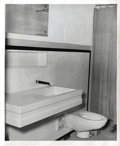 Image for XII Triennale - Sezione del Messico - Scuola-casa rurale - Bagno