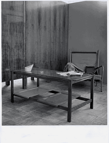 Image for VIII Triennale - Arredamento - Seconda parte. Mobili singoli composti in alloggi - Alloggio 5 - Tavolino - Poltrona - Anna Castelli Ferrieri